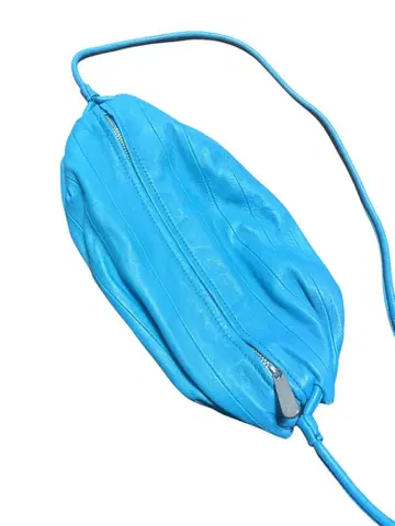 marimekko 마리메꼬 숄더백 PIKKU KARLA 가죽