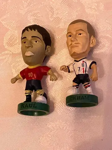 코린시안 2000년 피규어 Corinthian 베컴 라울 2개