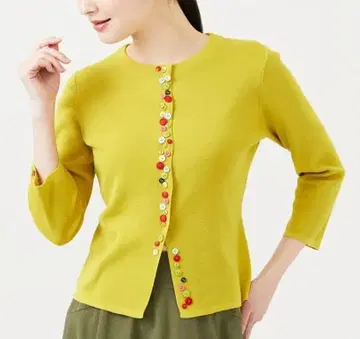 미사용 새상품 시빌라 니트 가디건