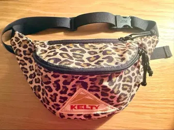 [레어] KELTY 켈티 바디백 레오파드 무늬 코듀라