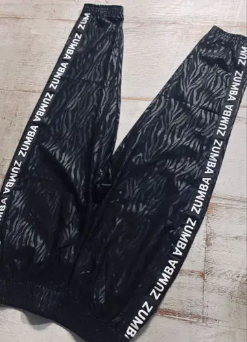 새상품급 줌바 팬츠 L ZUMBA