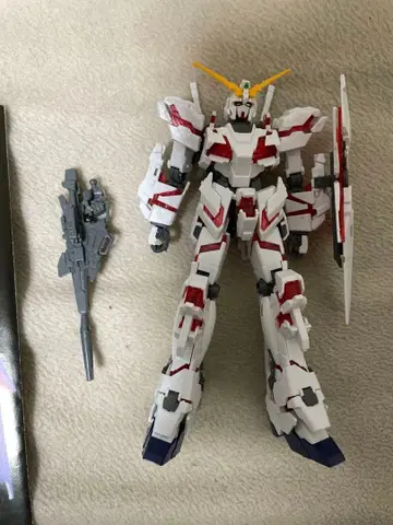 유니콘 건담 hg 건담 프라모델