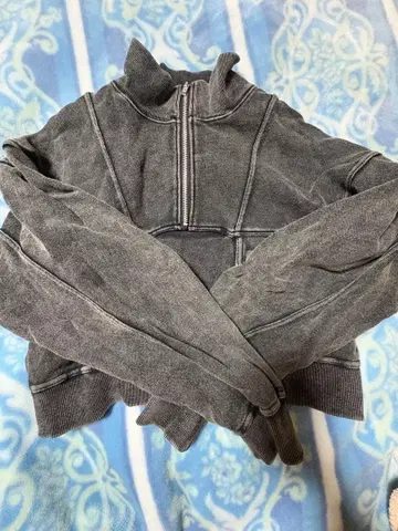 genius 데님 맨투맨