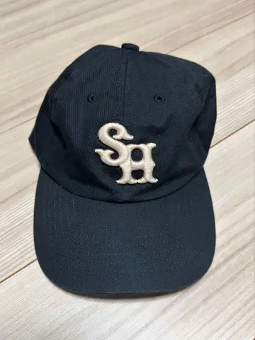 Sugarhill cap black
