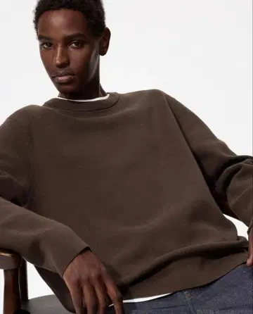 [ 새상품 ] UNIQLO 워셔블 밀라노 리브 크루넥 스웨터 M 사이즈