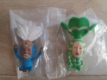 코비토즈칸 앉아있는 마스코트 4 요츠바칸논 마요케시로바네