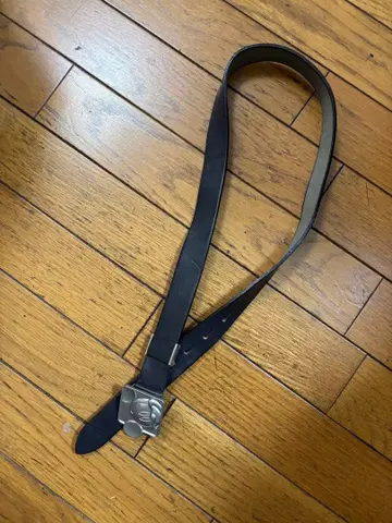 도쿄 디즈니랜드 투모로우랜드 천연 가죽 미키마우스 벨트 레트로