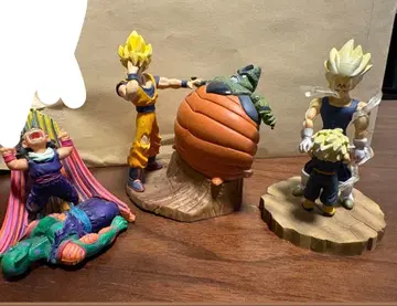 드래곤볼 캡슐 손오공 셀 베지터 트랭크스 오반 피콜로