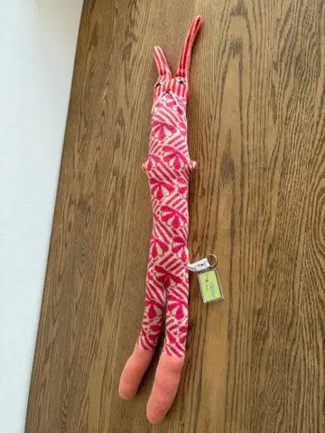 DONNA WILSON Kate 토끼 봉제 인형 멋쟁이 봉제 인형 빨간색