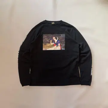 Disney archive 백설공주 소매 프린트 긴팔 T셔츠 블랙