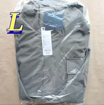 [미개봉] GU 엔지니어드 가먼츠 패디드 쉘 파카 L 사이즈 올리브