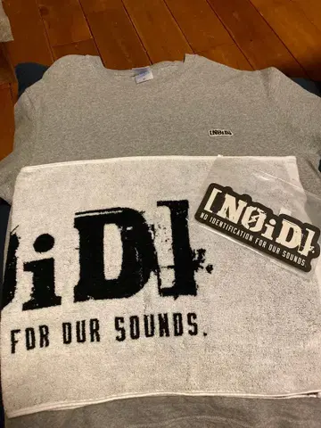 super beaver [NOiD] T셔츠와 타월 세트