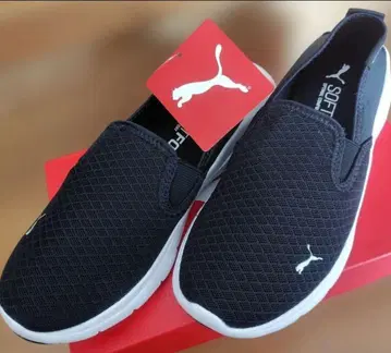 새상품 PUMA 스니커즈 슬립온 푸마 SOFTFOAM+ 23