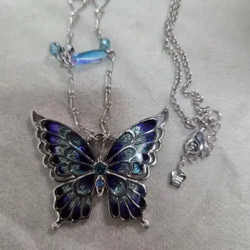 ANNASUI 롱 목걸이 버터플라이 실버