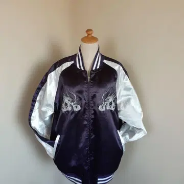 드래곤 자수 스카잔 보라색과 실버