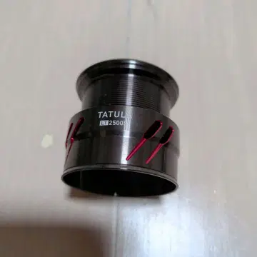 새상품급 다이와 18 타투라 LT 2500S 정품 스풀 DAIWA