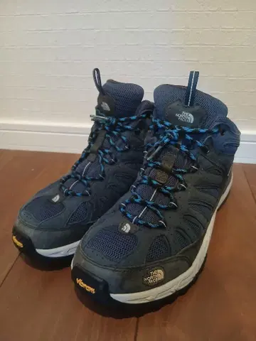 The North Face 등산화 네이비
