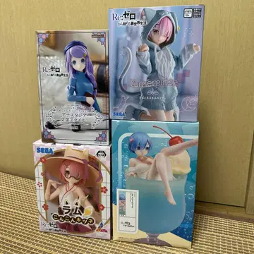 [가격 인하] Re: 제로 피규어 4개 세트 (렘, 라무, 아나스타샤)