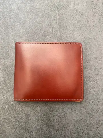 GENUINE CORDOVAN 코도반 접이식 지갑 브라운