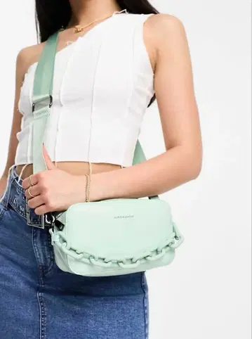 Claudia Canova 2way 카메라 박스 백