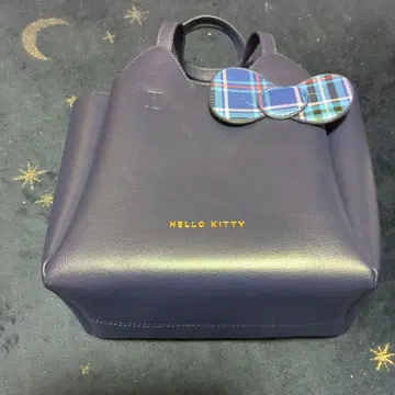 HELLO KITTY 네이비 토트백
