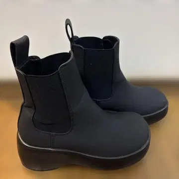 Todayful Platform Short Boots 37