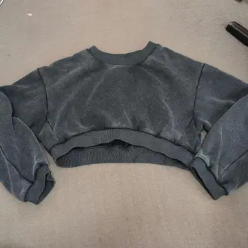 andwang 크롭 맨투맨 트레이닝복