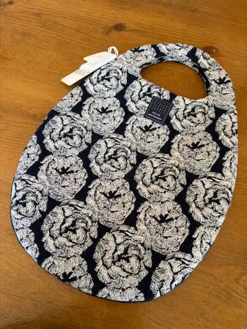 새상품 미나 페르호넨 mina perhonen flair 에그백