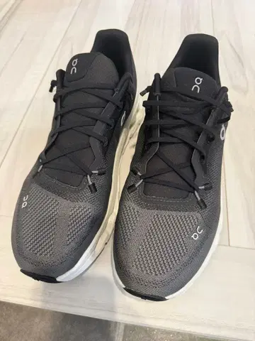 on cloudtilt 클라우드 틸트 27.5cm