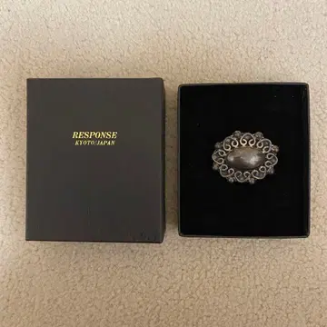 RESPONSE KYOTO / JAPAN 브로치