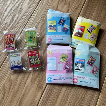 [새상품] 산리오 딸기신문 아크릴 클립 4종 케로피 마이멜로디