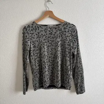 Liz Claiborne 벨벳 느낌 상의