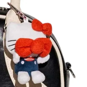 FREAK'S STORE x HELLO KITTY 봉제 인형 키링