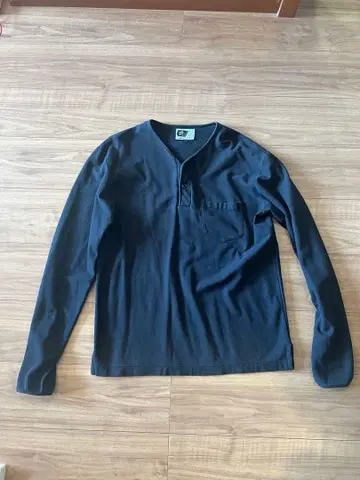 엔지니어드 가먼츠 티셔츠