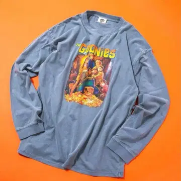 구니스 파우더 블리치 가공 롱 T