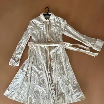 띠어리 럭스 봄 코트