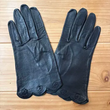 이탈리아제 살모네타 가죽 그로브 본가죽 장갑 검은색 꽃 자수 포함