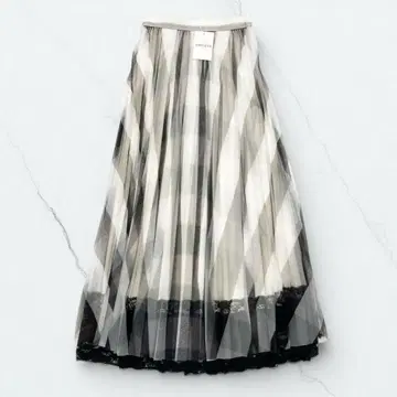 EmiriaWiz 에밀리아 위즈 튤 체크 스커트 블랙