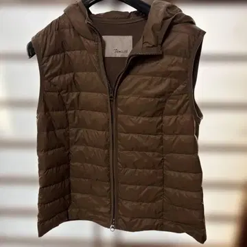 Femicite 쿨 카레안 다운 자켓