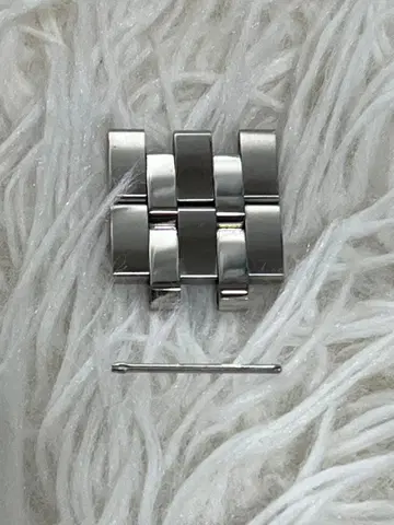 티쏘 씨스타 1000 여개 부품