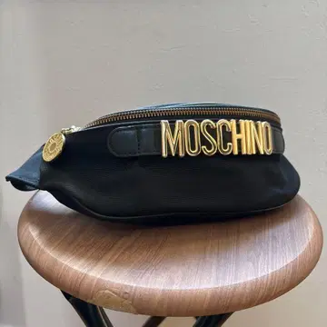 레어 MOSCHINO 모스키노 바디백 숄더백 블랙