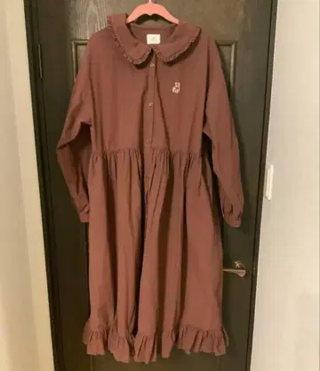 중고 새상품급 메리제니 원피스 롱 짙은 갈색 곰돌이 자수