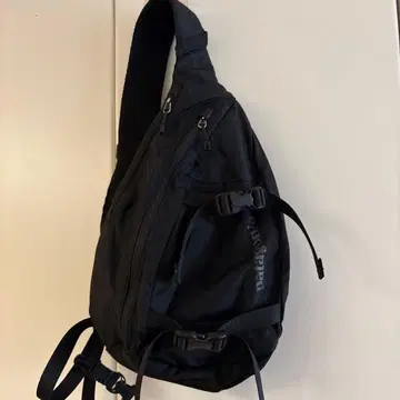 파타고니아 아톰 슬링 48259 블랙 8L 단종 레어템