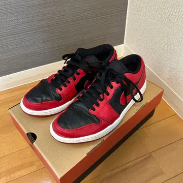 에어포스1 레드x블랙 시카고