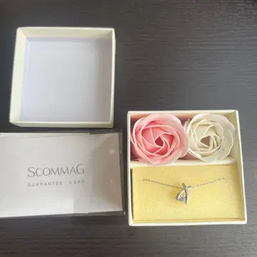 SCOMMAG BLESS 댄싱스톤 목걸이