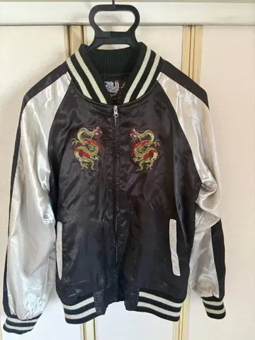 일본풍 패턴 스카잔 드래곤 자수 블랙 x 실버 M 사이즈