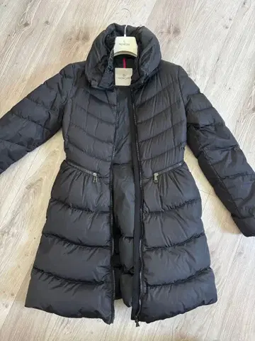 MONCLER 다운 코트