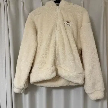 GU 폼폼푸딩 마쉬멜로우 필 풀 집업 후드티 L 사이즈