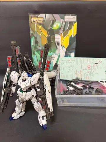 RG 1/144 풀아머 유니콘 건담 정크