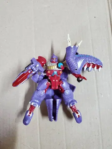 킬러 펀치 트랜스포머 비스트 워즈 네오